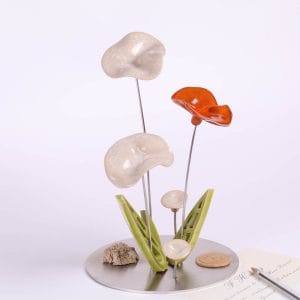 Rond 3 fleurs : Harmonie éclatante en céramique